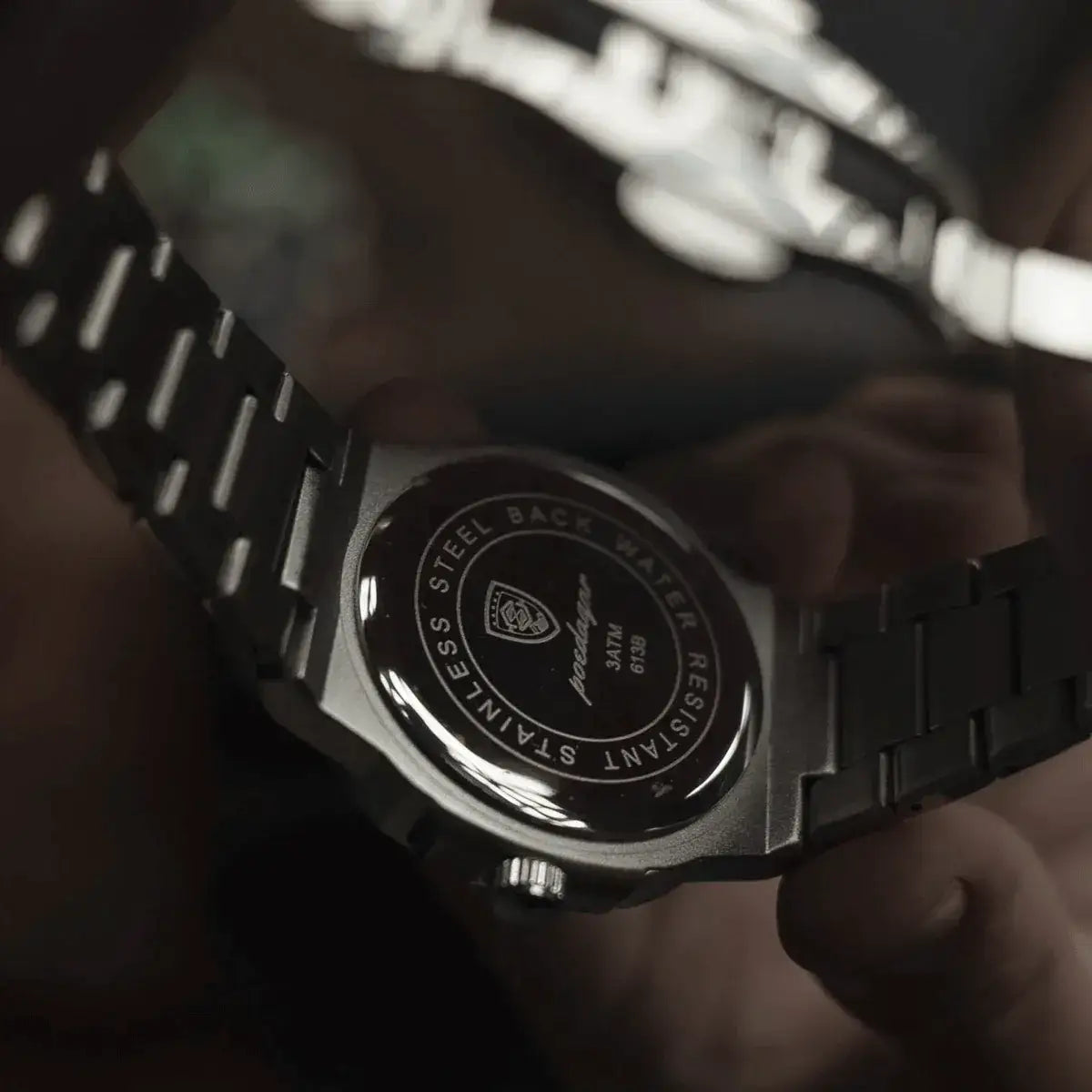 Montre Nautilus™ Luxe pour Hommes avec un Kit de Bracelet Gratuit – Une Affaire Impeccable !